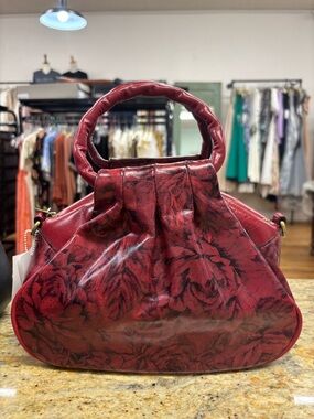 Patricia Nash Red Floral-Print bag